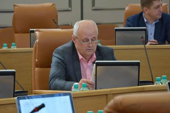 Комиссия по местному самоуправлению Горсовета Красноярска умыла руки
4 Комиссия по местному самоуправлению Горсовета Красноярска умыла руки
4