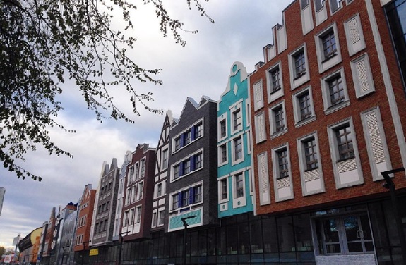 Дайджест недели: снос домов на «Расточке», арендаторы ТЦ «Амстердам» и первое котокафе 2 Дайджест недели: снос домов на «Расточке», арендаторы ТЦ «Амстердам» и первое котокафе 2