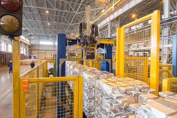 Устройства Apple делают из произведенного в Красноярском крае алюминия 1 Устройства Apple делают из произведенного в Красноярском крае алюминия 1