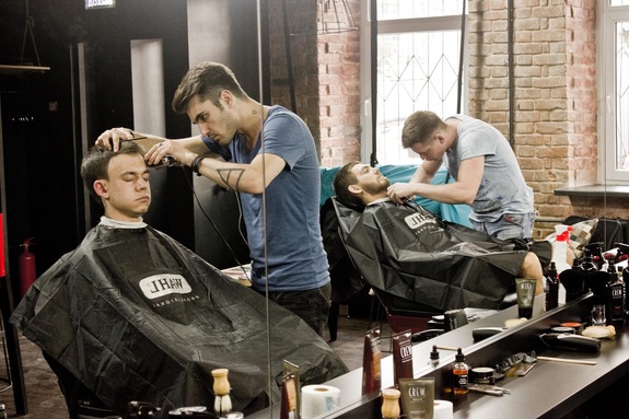 Как Марат Бибишев развивает барбершопы на желании мужчин отдохнуть от женщин //ОПЫТ 5 Как Марат Бибишев развивает барбершопы на желании мужчин отдохнуть от женщин //ОПЫТ 5