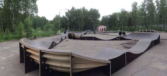 Новосибирские бизнесмены запускают велопарк в Сосновом бору 1 Новосибирские бизнесмены запускают велопарк в Сосновом бору 1