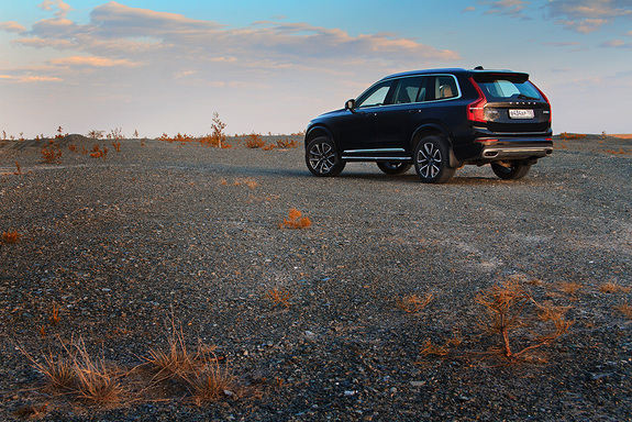 Volvo XC90: тест-драйв с Дмитрием Елизаровым 3 Volvo XC90: тест-драйв с Дмитрием Елизаровым 3