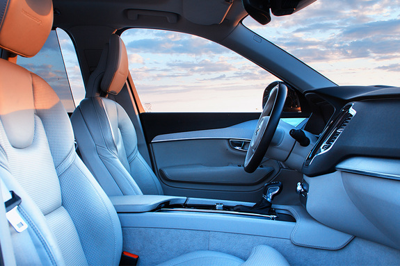 Volvo XC90: тест-драйв с Дмитрием Елизаровым 8 Volvo XC90: тест-драйв с Дмитрием Елизаровым 8