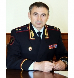 Главный полицейский Красноярского края стал меньше зарабатывать 1 Главный полицейский Красноярского края стал меньше зарабатывать 1