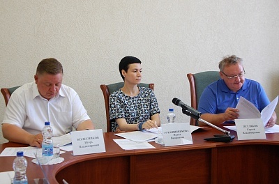 Ростовские депутаты в 2,5 раза увеличат штрафы за повреждение зеленых насаждений 1 Ростовские депутаты в 2,5 раза увеличат штрафы за повреждение зеленых насаждений 1