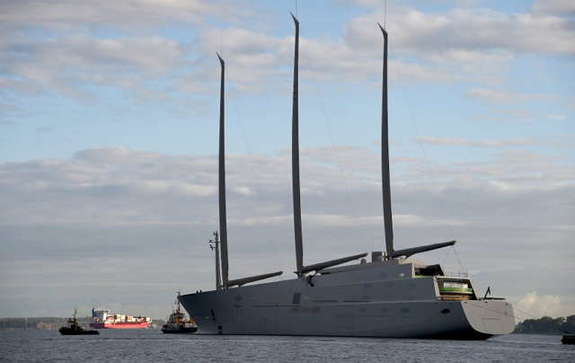 Картины, острова, трассы: 7 невероятно дорогих покупок российских олигархов 1 Картины, острова, трассы: 7 невероятно дорогих покупок российских олигархов 1