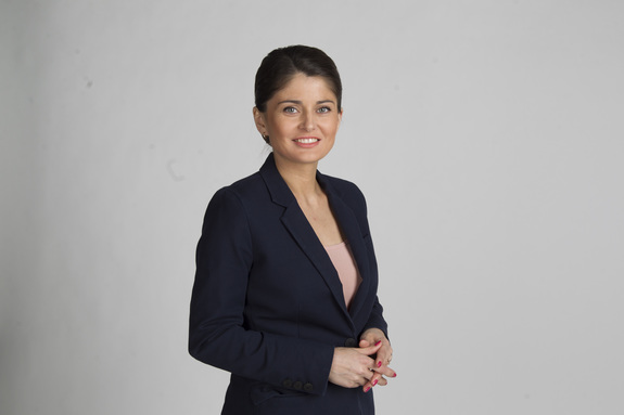 Телеведущие Красноярска массово пошли в депутаты
4 Телеведущие Красноярска массово пошли в депутаты
4