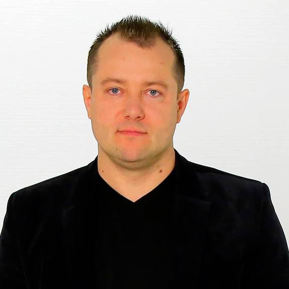 Телеведущие Красноярска массово пошли в депутаты
5 Телеведущие Красноярска массово пошли в депутаты
5