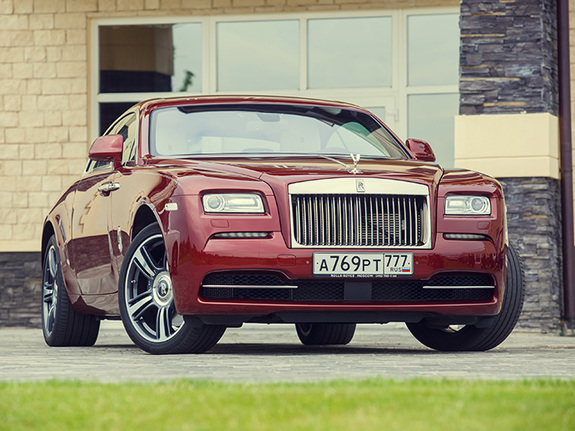 Rolls-Royce Wraith: тест-драйв с Дмитрием Елизаровым 13