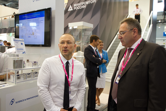 Как прошел первый день ИННОПРОМа / ФОТОРЕПОРТАЖ 5 Как прошел первый день ИННОПРОМа / ФОТОРЕПОРТАЖ 5