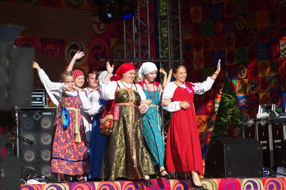 Этнофестиваль в Красноярском крае собрал рекордное количество гостей
11 Этнофестиваль в Красноярском крае собрал рекордное количество гостей
11