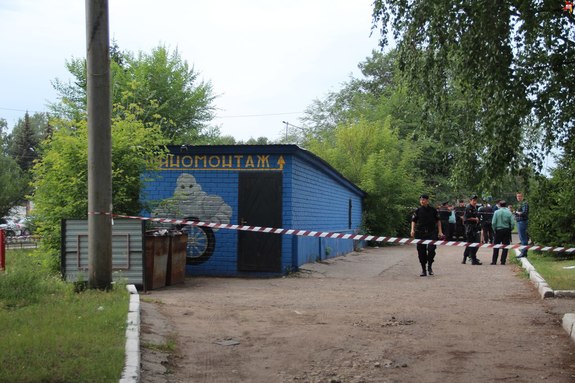 В Казани снесли шиномонтаж и выгнали предпринимателей из подземного перехода 1 В Казани снесли шиномонтаж и выгнали предпринимателей из подземного перехода 1