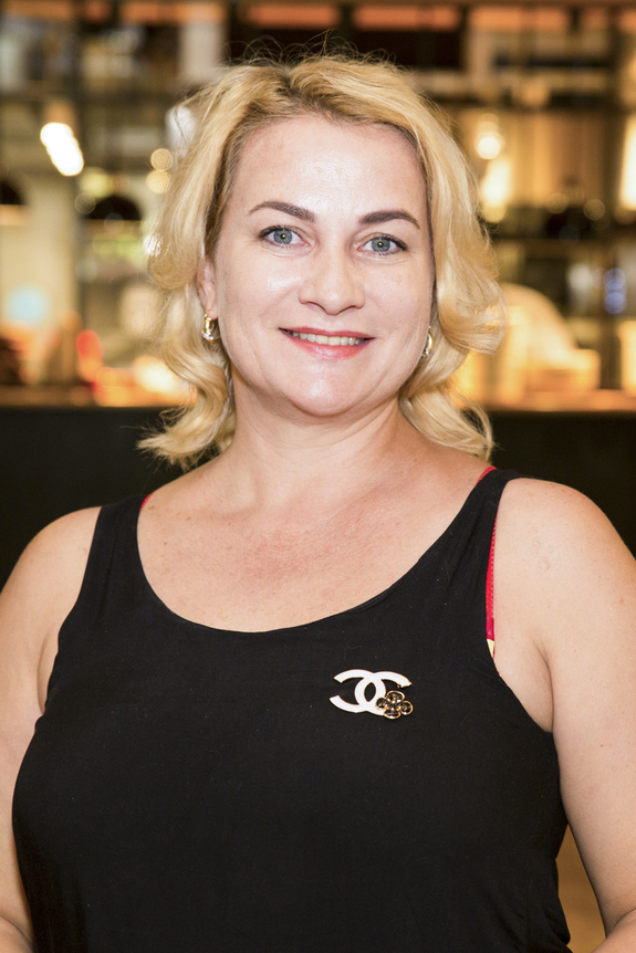 «Деловой квартал» провел первый экспертный совет по премии «Человек года» 19 «Деловой квартал» провел первый экспертный совет по премии «Человек года» 19