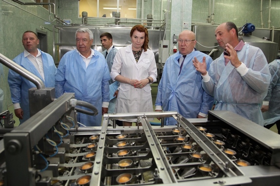 Валерий Шанцев займется продвижением нижегородских удобрений из яичной скорлупы 1 Валерий Шанцев займется продвижением нижегородских удобрений из яичной скорлупы 1