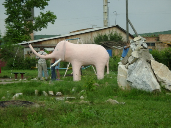 Подборка DK.RU: странные памятники в городах Красноярского края
1 Подборка DK.RU: странные памятники в городах Красноярского края
1