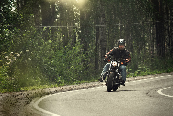 Harley-Davidson Sportster Forty-Eight: тест-драйв с Дмитрием Елизаровым 6 Harley-Davidson Sportster Forty-Eight: тест-драйв с Дмитрием Елизаровым 6