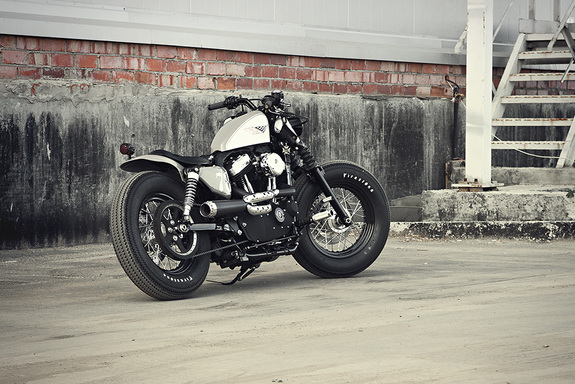 Harley-Davidson Sportster Forty-Eight: тест-драйв с Дмитрием Елизаровым 13 Harley-Davidson Sportster Forty-Eight: тест-драйв с Дмитрием Елизаровым 13