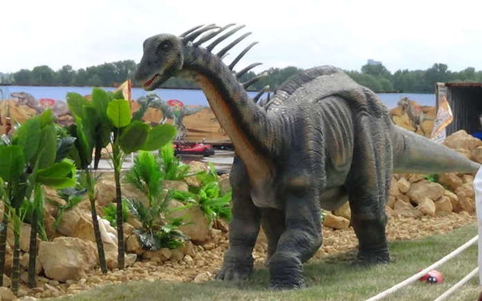 Динозавры «Юркина парка» переедут в заросли на берегу Казанки 2 Динозавры «Юркина парка» переедут в заросли на берегу Казанки 2