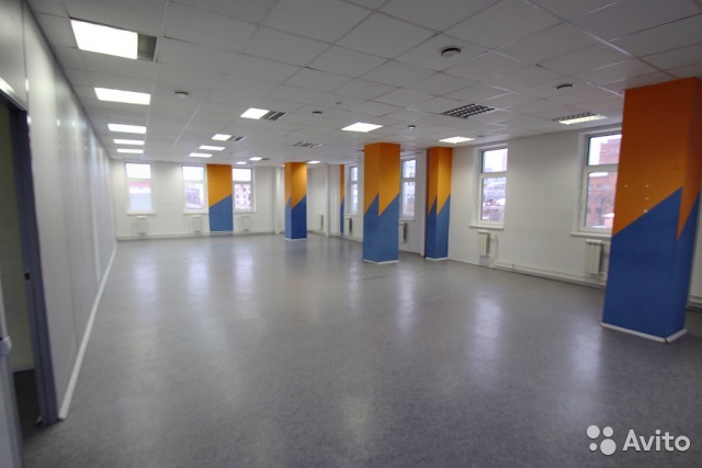 Трехэтажное здание в центре Екатеринбурга выставлено на продажу 1 Трехэтажное здание в центре Екатеринбурга выставлено на продажу 1