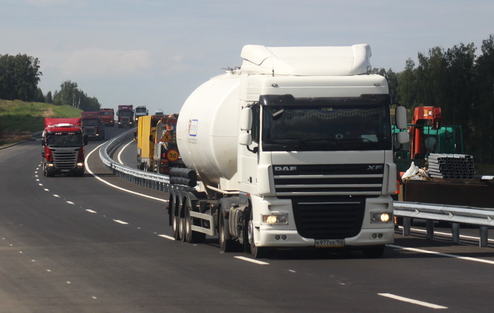 Шанцев проехал на фуре по Южному обходу. ФОТО + ВИДЕО 3 Шанцев проехал на фуре по Южному обходу. ФОТО + ВИДЕО 3