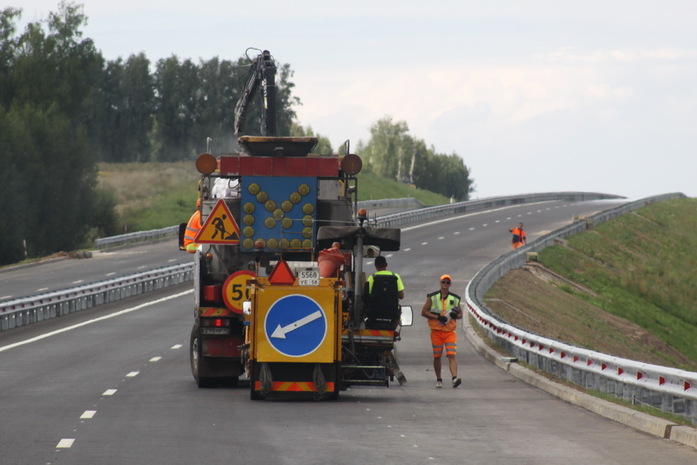 Шанцев проехал на фуре по Южному обходу. ФОТО + ВИДЕО 4 Шанцев проехал на фуре по Южному обходу. ФОТО + ВИДЕО 4
