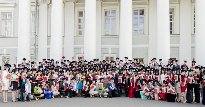 Казанский федеральный университет проводит масштабный опрос выпускников 1 Казанский федеральный университет проводит масштабный опрос выпускников 1