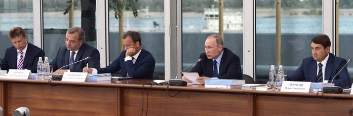 Речные перевозки по Волге будут развивать за счет владельцев большегрузных автомобилей? 1 Речные перевозки по Волге будут развивать за счет владельцев большегрузных автомобилей? 1