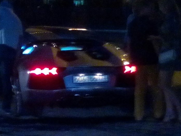 В Челябинске появились фото аварии с Lamborghini, предположительно, бизнесмена Аристова 1 В Челябинске появились фото аварии с Lamborghini, предположительно, бизнесмена Аристова 1