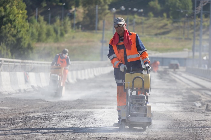 На Молитовском мосту в Нижнем Новгороде начался ремонт второй половины проезжей части 4 На Молитовском мосту в Нижнем Новгороде начался ремонт второй половины проезжей части 4