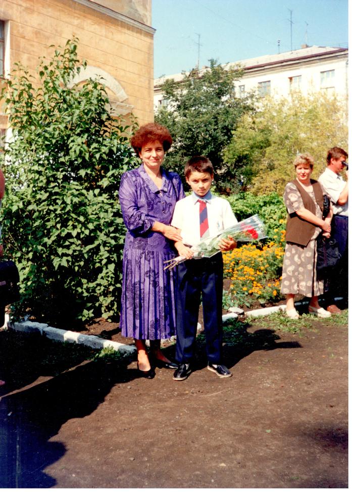 Челябинцы вспомнили свое первое сентября. ФОТОПРОЕКТ «ДК» 1 Челябинцы вспомнили свое первое сентября. ФОТОПРОЕКТ «ДК» 1