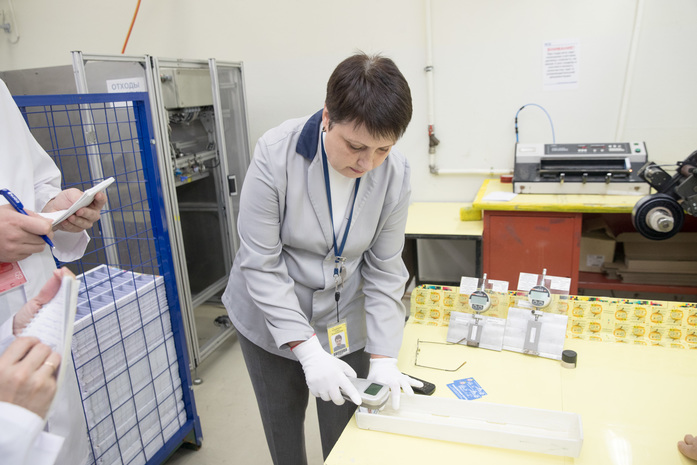 Производство пластиковых карт на нижегородском предприятии «НоваКард». ФОТОРЕПОРТАЖ 14 Производство пластиковых карт на нижегородском предприятии «НоваКард». ФОТОРЕПОРТАЖ 14