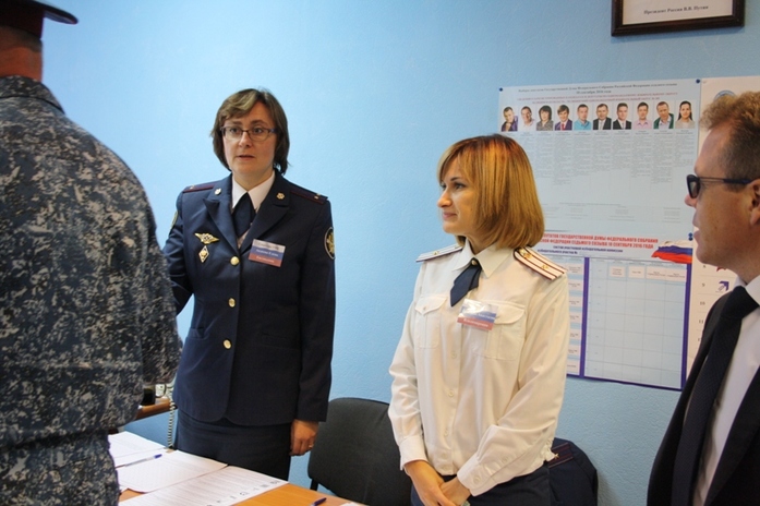 На нескольких избирательных участках Челябинска прошли проверки 2 На нескольких избирательных участках Челябинска прошли проверки 2