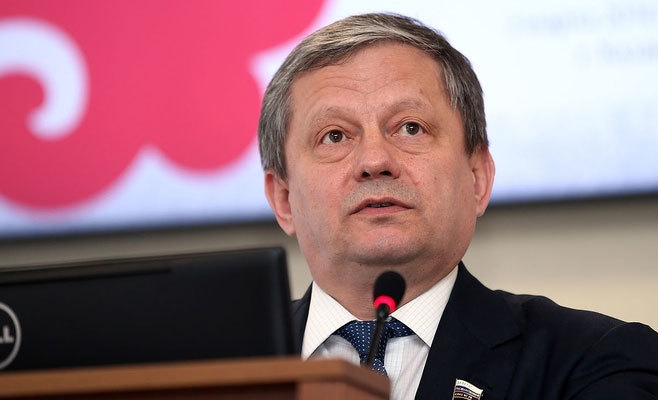 Депутат Госдумы от Татарстана будет бороться с кальянами и электронными сигаретами 1 Депутат Госдумы от Татарстана будет бороться с кальянами и электронными сигаретами 1