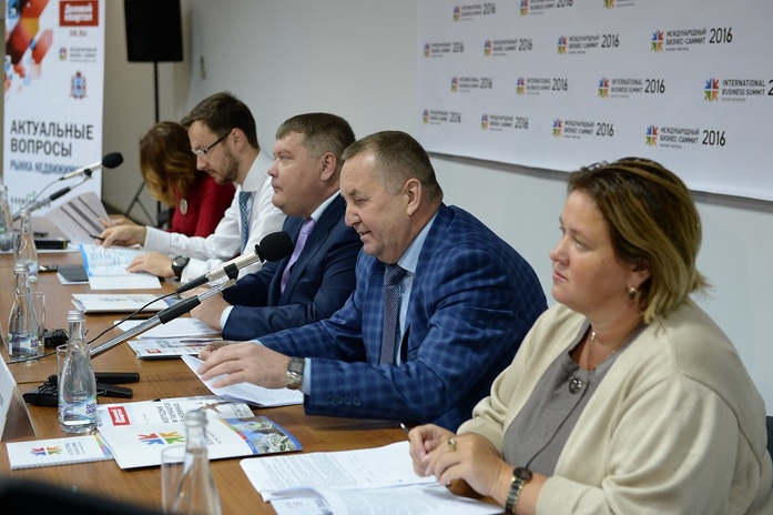 Андрей Вершинин: «Более 1 тыс. нижегородцев уже стали дольщиками КМ «Анкудиновский парк» 1 Андрей Вершинин: «Более 1 тыс. нижегородцев уже стали дольщиками КМ «Анкудиновский парк» 1