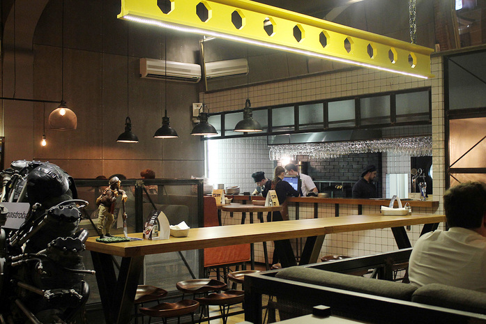 Ресторанная критика Якова Можаева: монопродуктовый бар The Butcher 9 Ресторанная критика Якова Можаева: монопродуктовый бар The Butcher 9