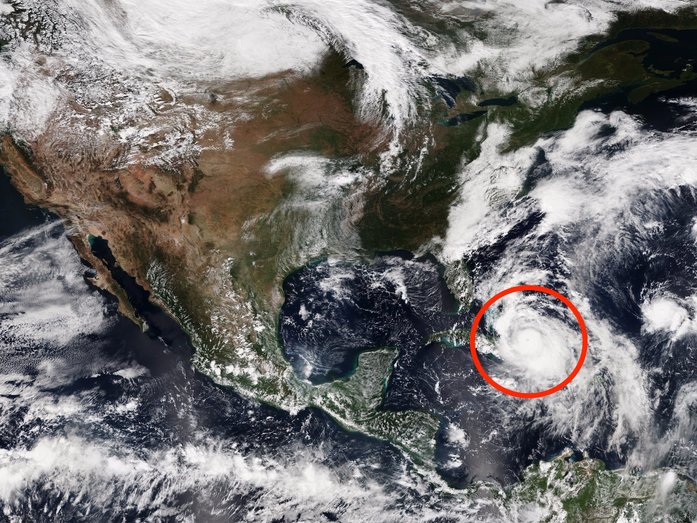Ураган Мэтью, последние новости: шторм приближается к Флориде 2 Ураган Мэтью, последние новости: шторм приближается к Флориде 2
