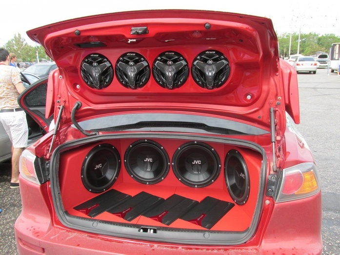 «Ездить на автомобиле без добротного звука — это просто не понимать, для чего ты живешь» 2 «Ездить на автомобиле без добротного звука — это просто не понимать, для чего ты живешь» 2