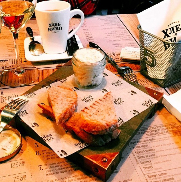 Писатель Сергей Минаев и ресторатор Айдар Булатов откроют в Казани ресторан 3 Писатель Сергей Минаев и ресторатор Айдар Булатов откроют в Казани ресторан 3