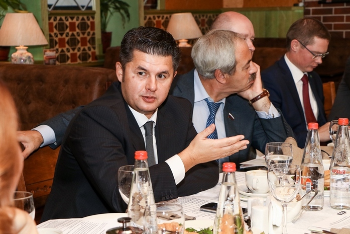 "Банковская розница уходит в чаты": итоги читательского совета "ДК" для банков 6 "Банковская розница уходит в чаты": итоги читательского совета "ДК" для банков 6