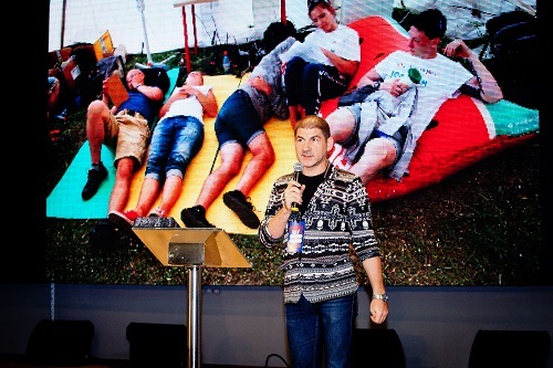 Дмитрий Буевич: «В нашей компании приветствуется творческая борзость» Дмитрий Буевич: «В нашей компании приветствуется творческая борзость»