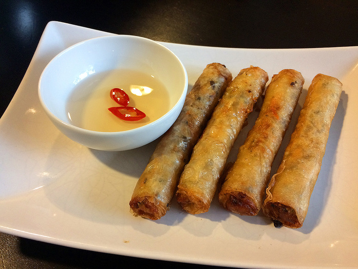 Ресторанная критика Якова Можаева: кафе вьетнамской кухни VietMon 7 Ресторанная критика Якова Можаева: кафе вьетнамской кухни VietMon 7