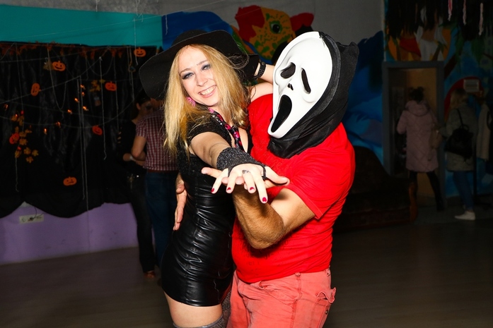 "Хэллоуин" в нижегородской студии социальных танцев: ФОТОРЕПОРТАЖ 10 "Хэллоуин" в нижегородской студии социальных танцев: ФОТОРЕПОРТАЖ 10