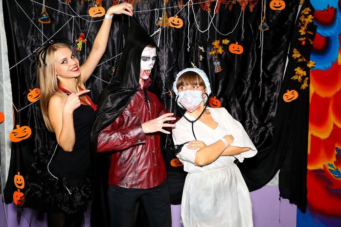 "Хэллоуин" в нижегородской студии социальных танцев: ФОТОРЕПОРТАЖ 13 "Хэллоуин" в нижегородской студии социальных танцев: ФОТОРЕПОРТАЖ 13