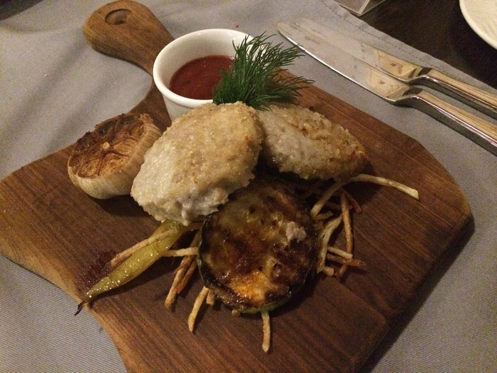 Как челябинский «Заповедник» быстро стал KOTLETA. Ресторанная критика Артура Андреева 4 Как челябинский «Заповедник» быстро стал KOTLETA. Ресторанная критика Артура Андреева 4