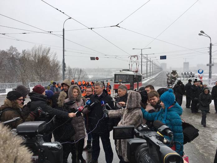 В Нижнем Новгороде открыт для движения Молитовский мост 1 В Нижнем Новгороде открыт для движения Молитовский мост 1