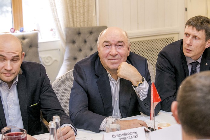 «Деловой квартал» провел последний экспертный совет по премии «Человек года-2016» 23 «Деловой квартал» провел последний экспертный совет по премии «Человек года-2016» 23