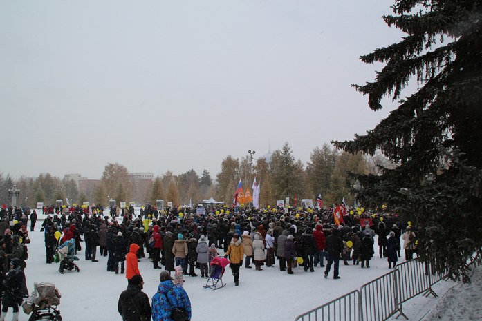 В Челябинске на митинг против Томинского ГОКа пришло около 2 тыс. человек 2 В Челябинске на митинг против Томинского ГОКа пришло около 2 тыс. человек 2