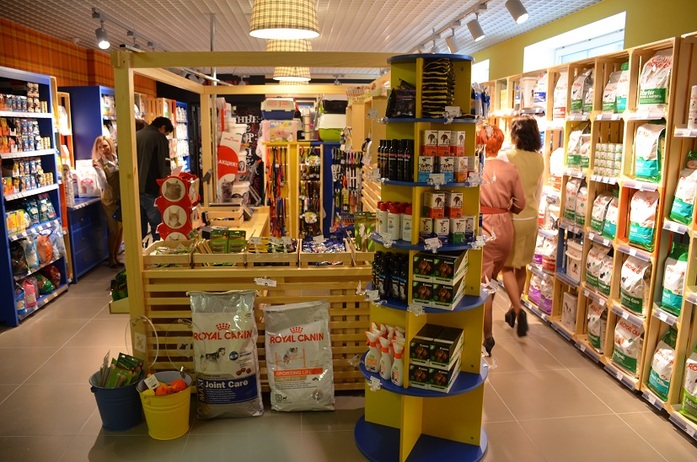 В центре Новосибирска открылся первый крупный магазин в формате «специалист» 1