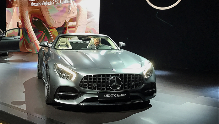 Первый в мире трехколесный автомобиль запустят в серию 7 Первый в мире трехколесный автомобиль запустят в серию 7