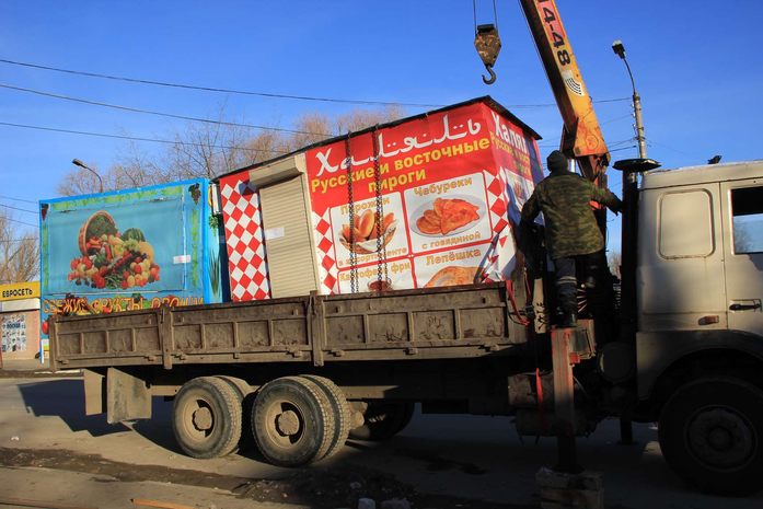 "Неделя длинных ковшей": в Канавине до 1 декабря демонтируют более ста ларьков 3 "Неделя длинных ковшей": в Канавине до 1 декабря демонтируют более ста ларьков 3